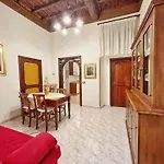Casa Leandra Apartment *