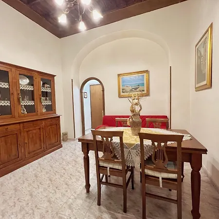 公寓 Casa Leandra 奇维塔韦基亚